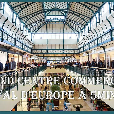 Avec Salle De Jeux Privee,10min De Transport En Commun 6 Couchages *
